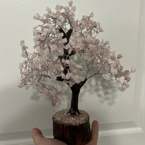 ROSE QUARTZ WIRE TREE